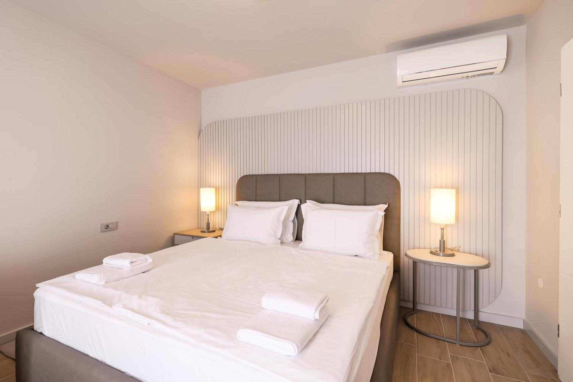 Arsenal Lofts Apartment Zadar Room photo