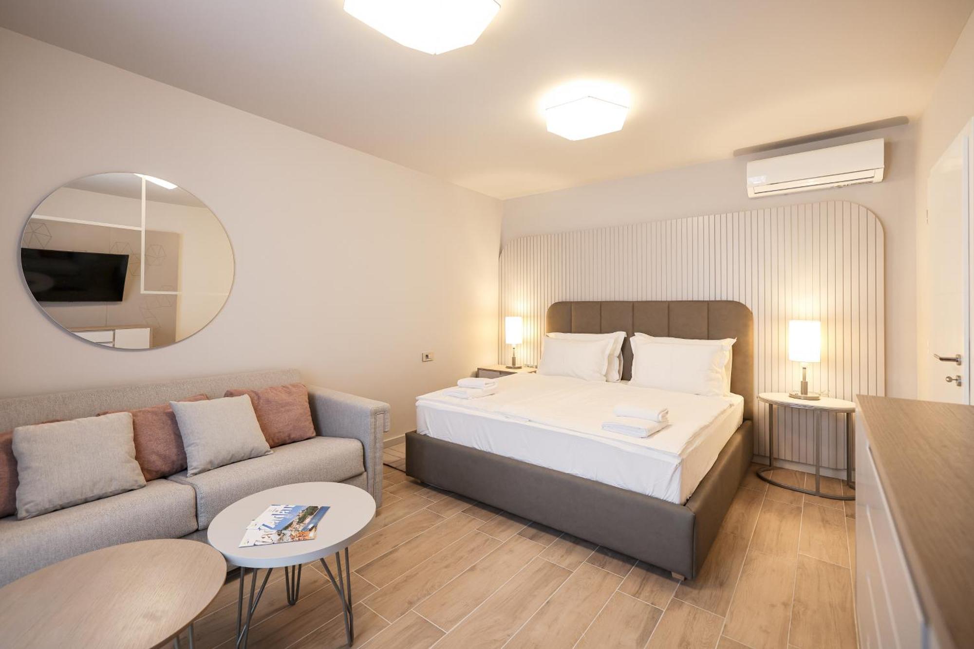 Arsenal Lofts Apartment Zadar Exterior photo