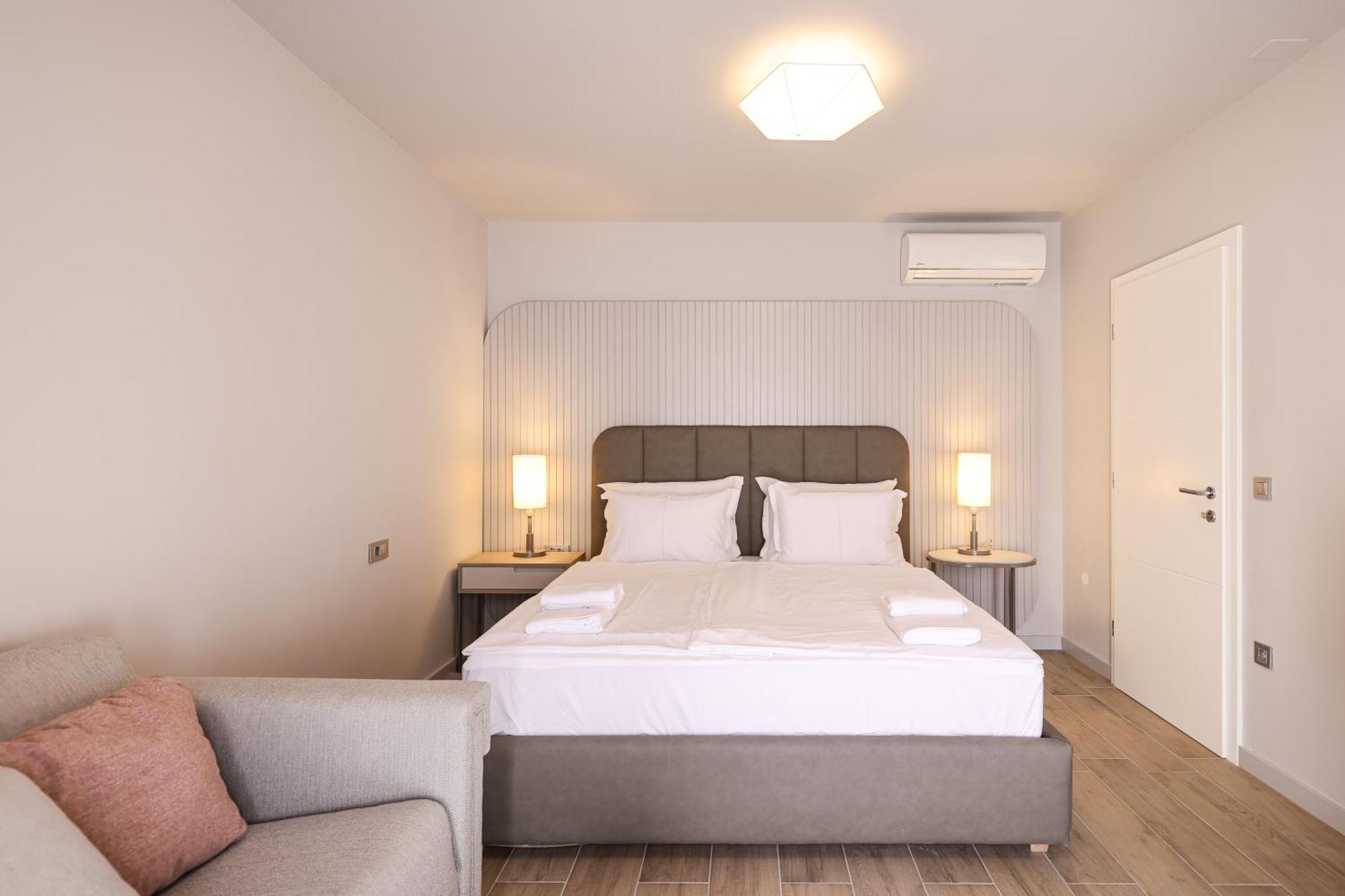 Arsenal Lofts Apartment Zadar Room photo